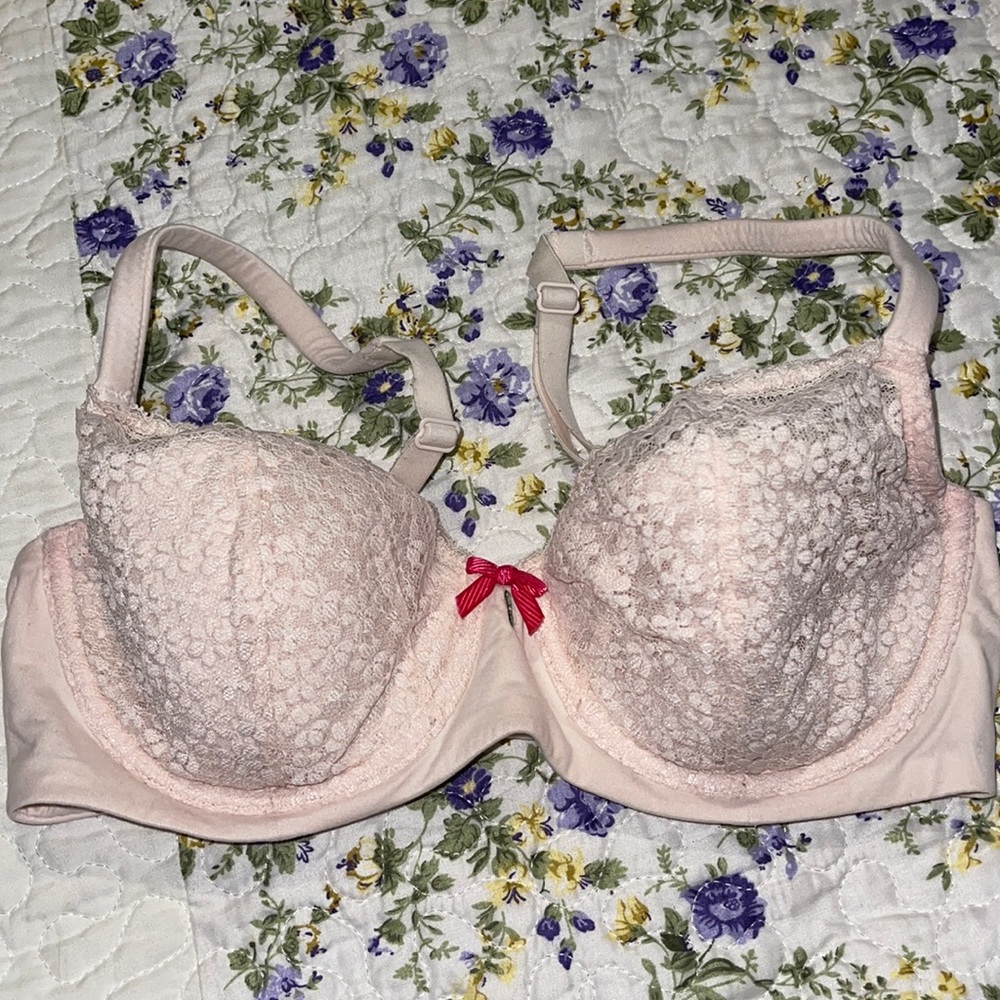 Light pink bra